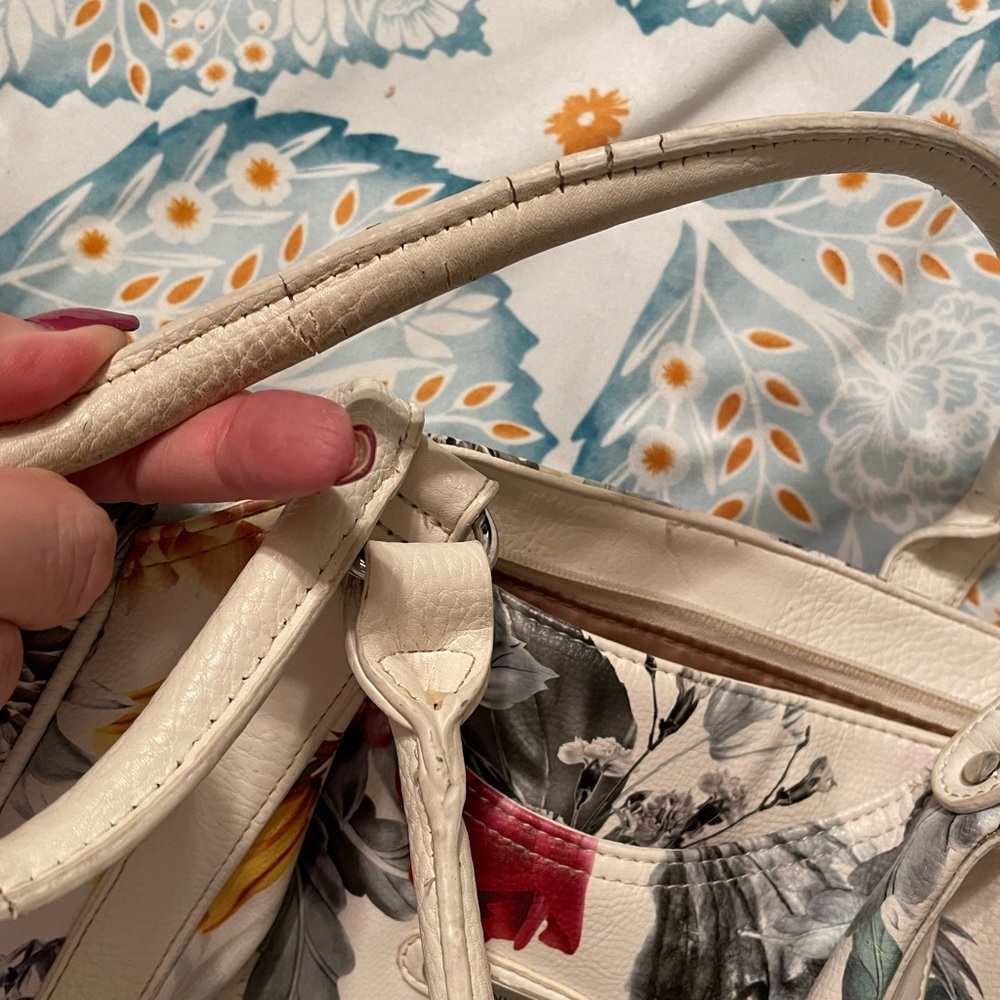 Purses! Purses! Purses! - image 6